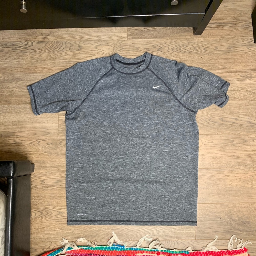 nike dri fit shirt - Picture 2 of 6